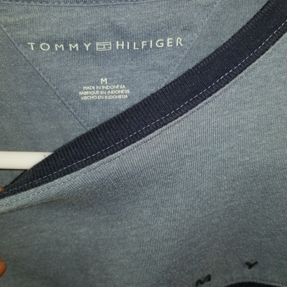 Tommy Hilfiger Shirt - Picture 3 of 3